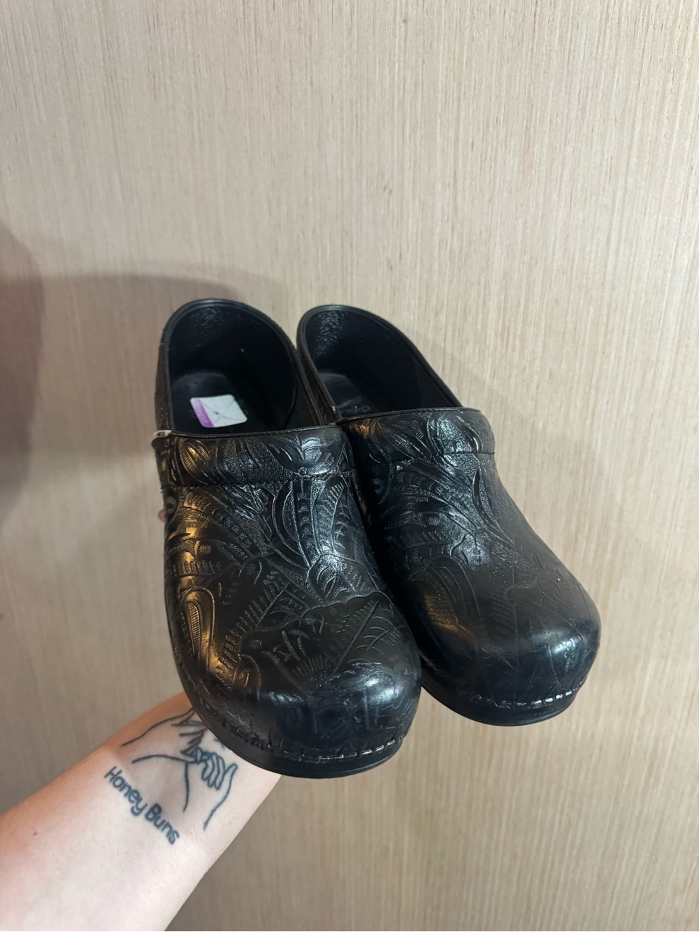 Women’s Dansko Black Embossed Leather Slip-On Clogs Size 41